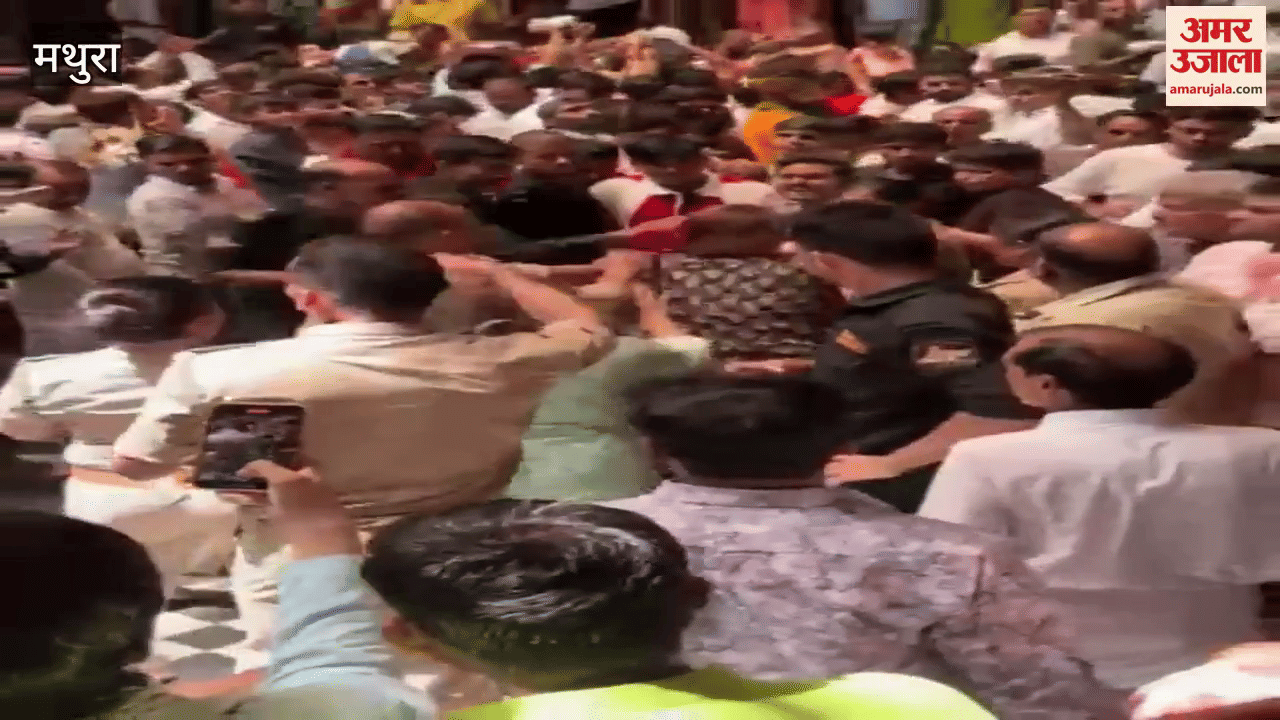 Clashes between women devotees and private security personnel at Bankebihari temple