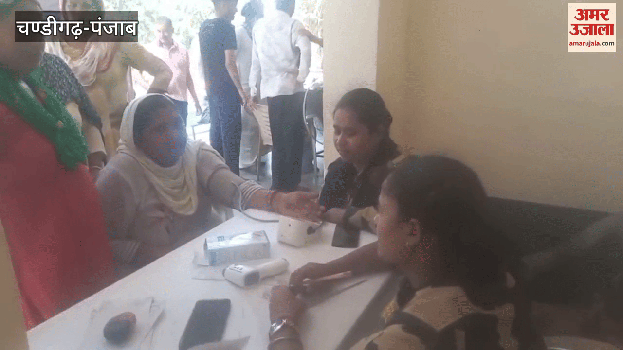 Medical camp for flood victims in Mamdot