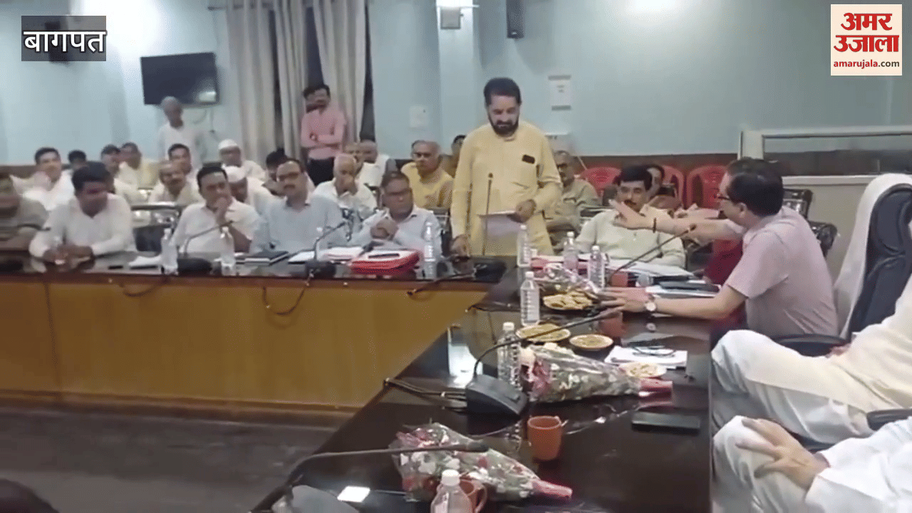 Baghpat: Workshop organized in the auditorium of Vikas Bhavan, farmers put forth their problems