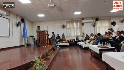 Dronacharya Government College came forward to honor martyrs and social workers in Gurugram