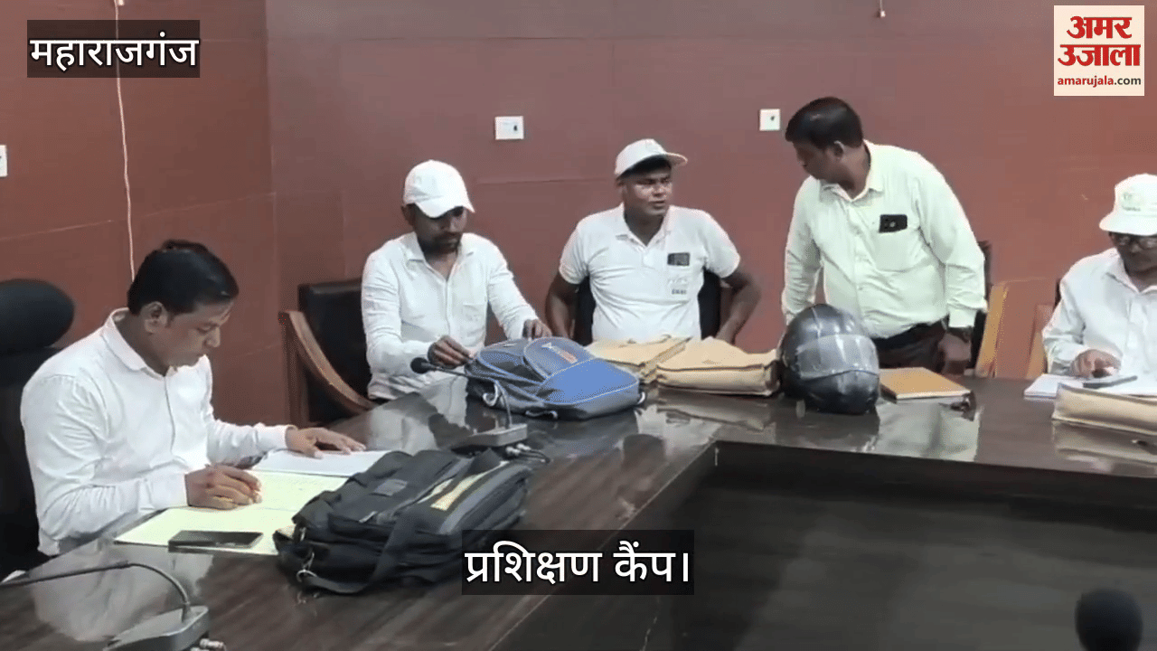 Training given to fertilizer and seed shopkeepers
