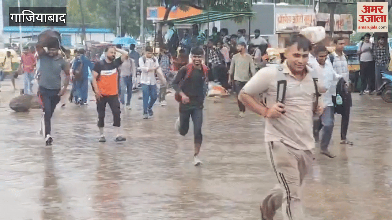 Waterlogging on Ghaziabad Railway Road