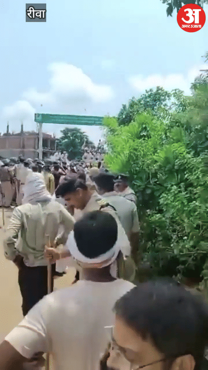 Rewa News: Former MLA Sukhendra Singh Banna's show of strength during CM's visit