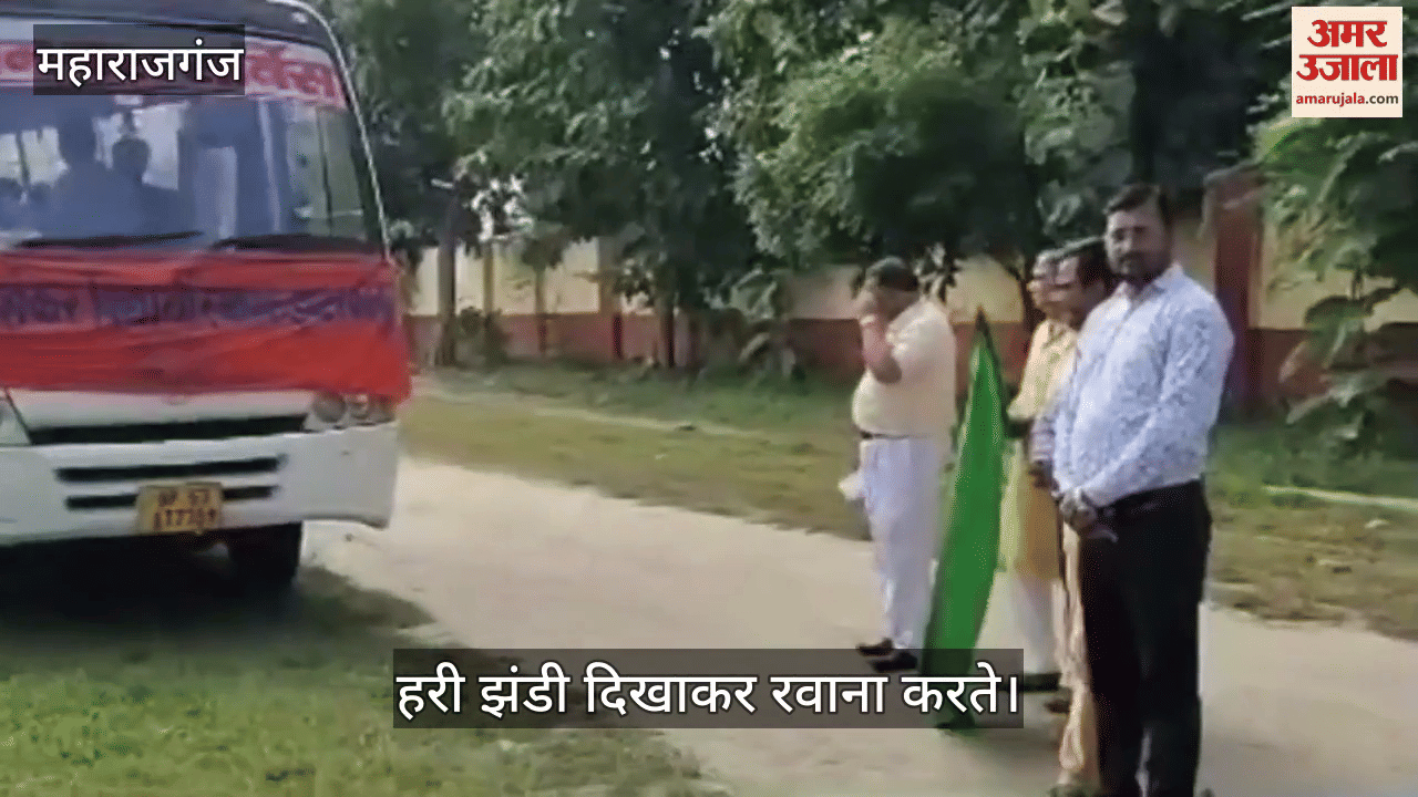 Players left for the divisional level secondary Taekwondo competition