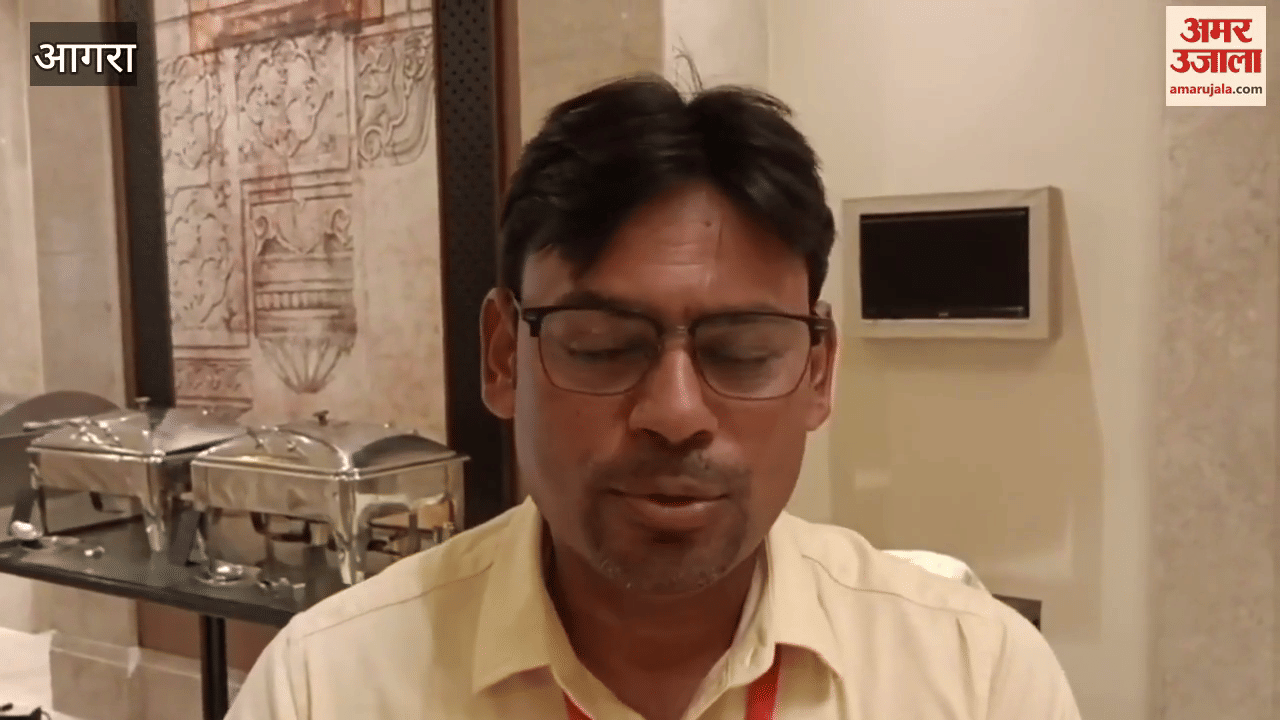 Lectures on cosmetic treatment along with dental diseases were held at Indian Dental Workshop
