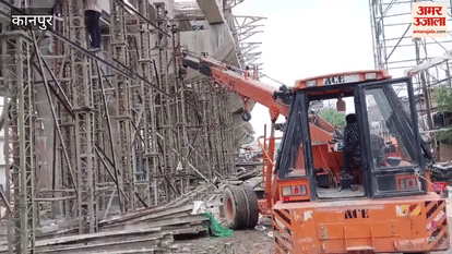 Setu Nigam is doing the work of laying slabs at a fast pace, 25 pillars ready