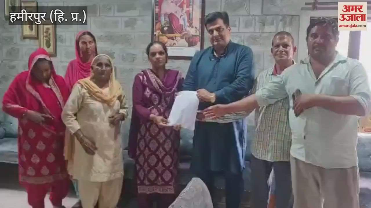 Hamirpur The post of Sanskrit Shastri is vacant in Khaggal Middle School the number of students has decreased