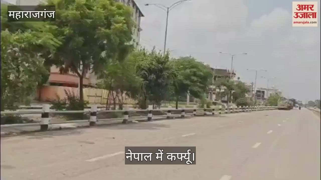 Curfew in Nepal.. violence stopped, queue of trucks at the border