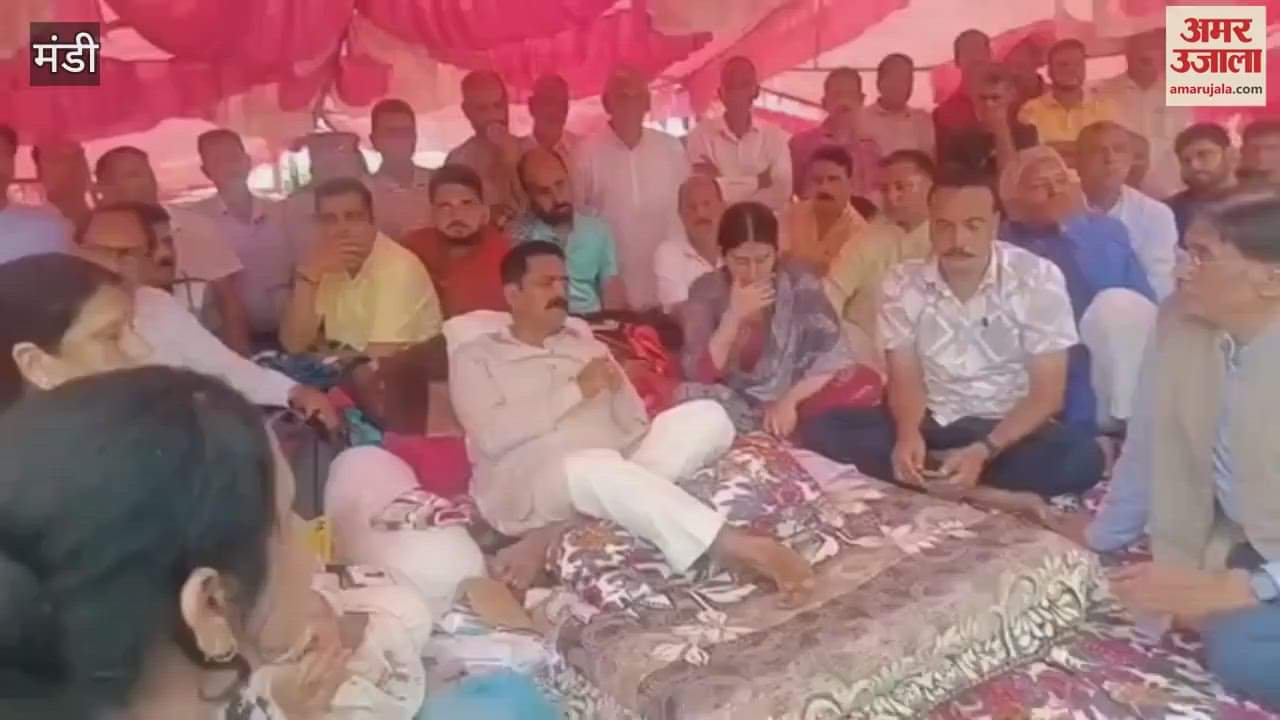 Mandi MLA Chandrashekhar Thakur who was on hunger strike warned the officials of MORTH of non-cooperation movement