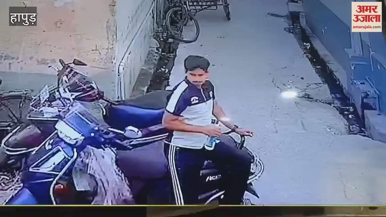 Hapur Two youths duped a businessman and fled with utensils worth thousands