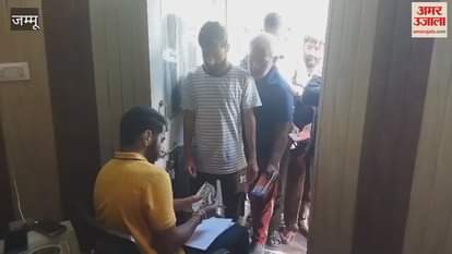 Relief from gas crisis in Chinani, LPG cylinder ordered from Srinagar