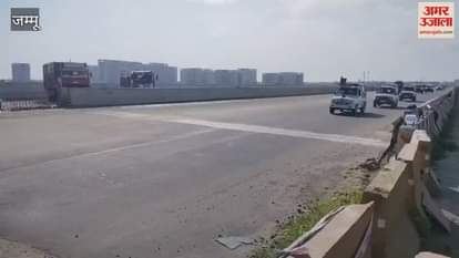 LG Manoj Sinha arrived to inspect the condition of Devika Bridge in Vijaypur