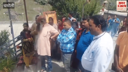 Jyotirmath Controversy erupted over removal of shops near Narasimha temple