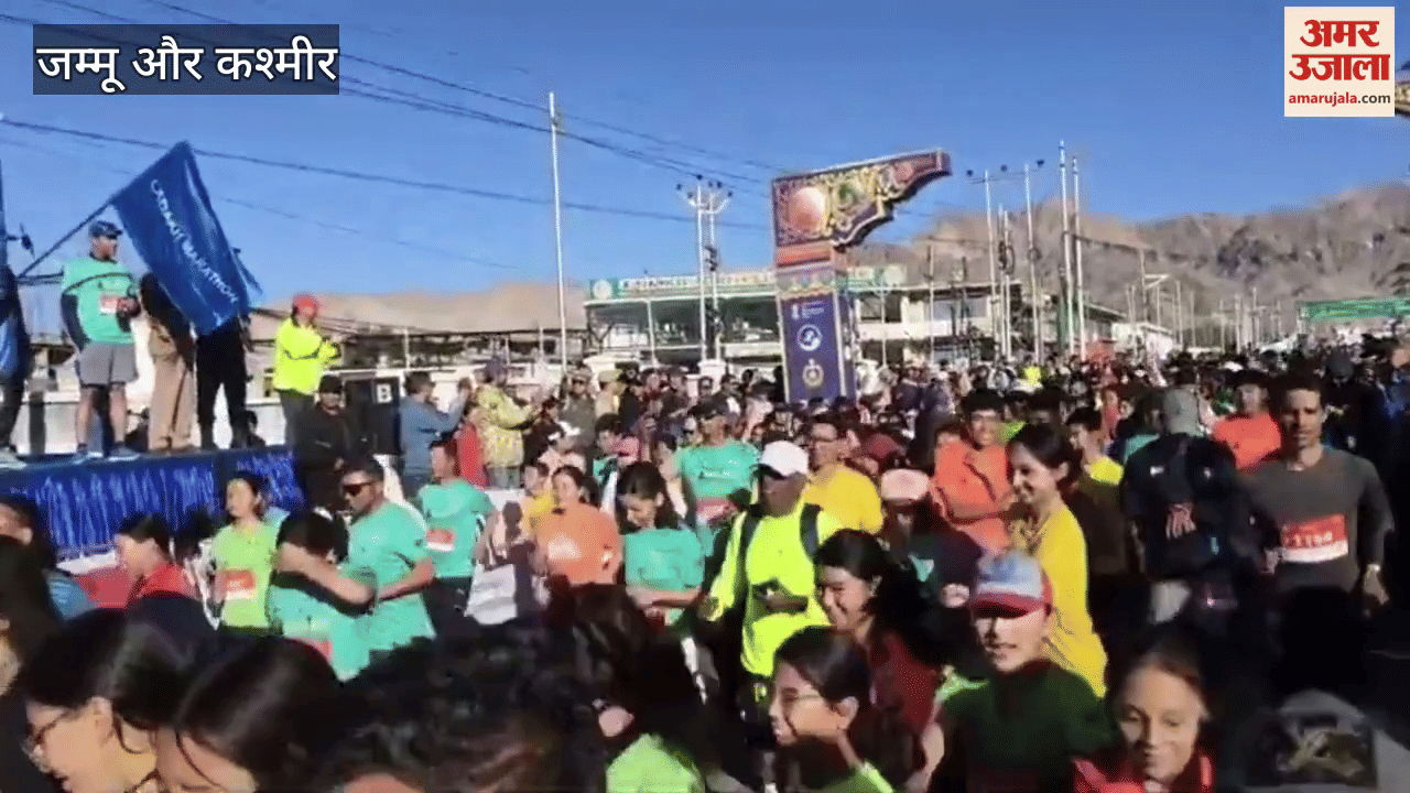 Hon'ble Lt Governor Shri KavinderGupta flagged off the 12th edition of the LadakhMarathon 2025 today