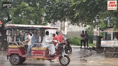 Fierce fighting between two parties over eating paratha video goes viral