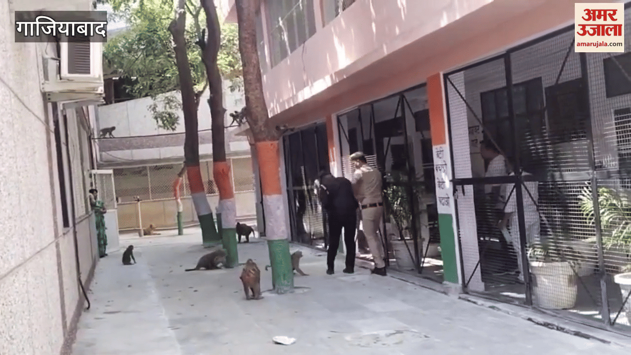 Ghaziabad CDO Abhinav Gopal visits MMG Hospital