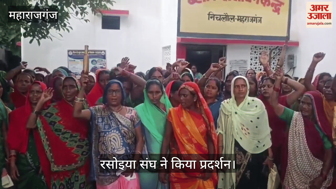 The cooks union demonstrated for their five-point demands