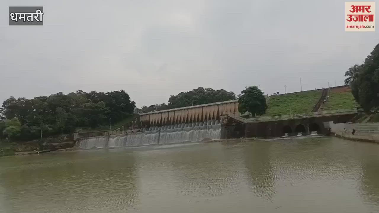 All gates of Silli Dam opened tourists flock in large numbers to witness this mesmerizing sight