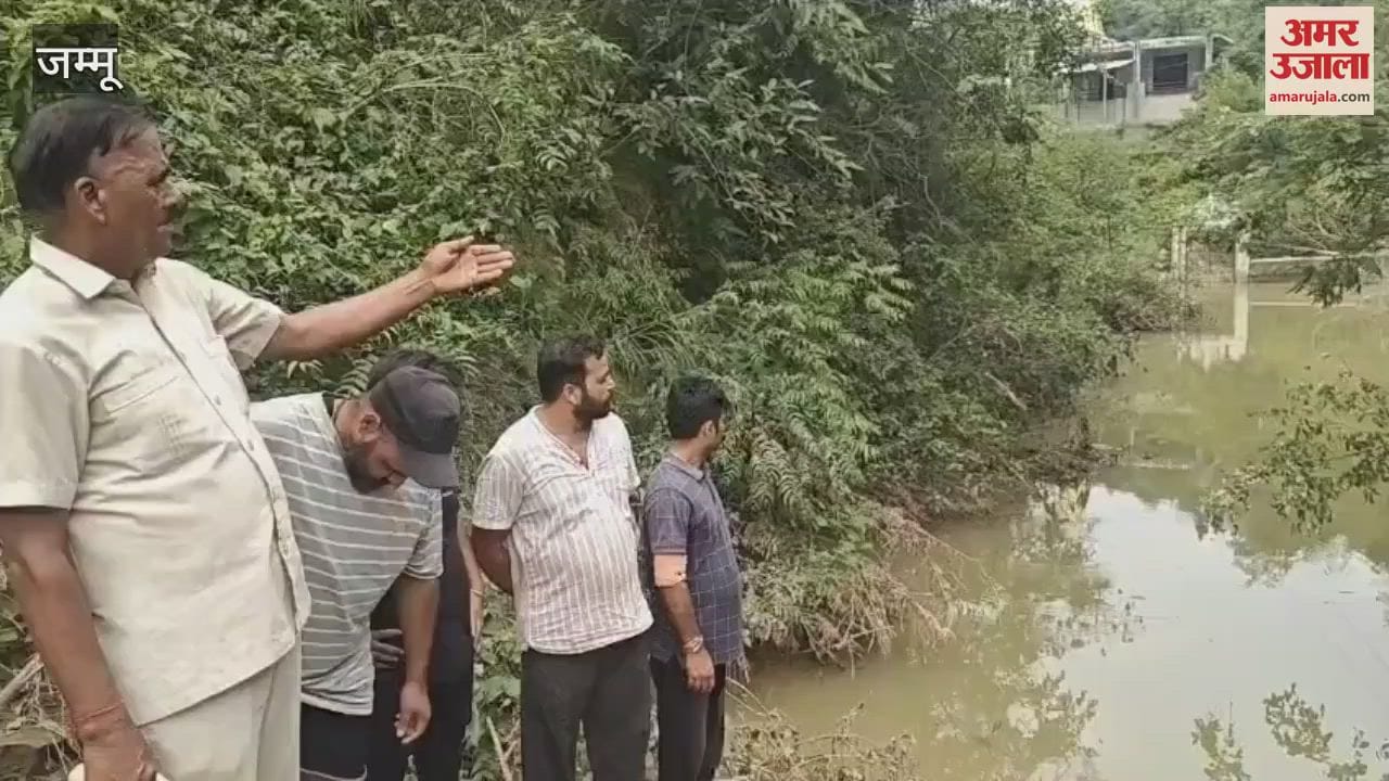 A hill collapse blocked Purmandal drain, a major challenge for the administration before the Amavasya fair.