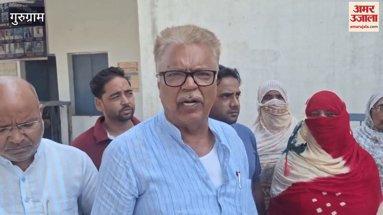 Gurugram Pataudi councilor reached the public health department office