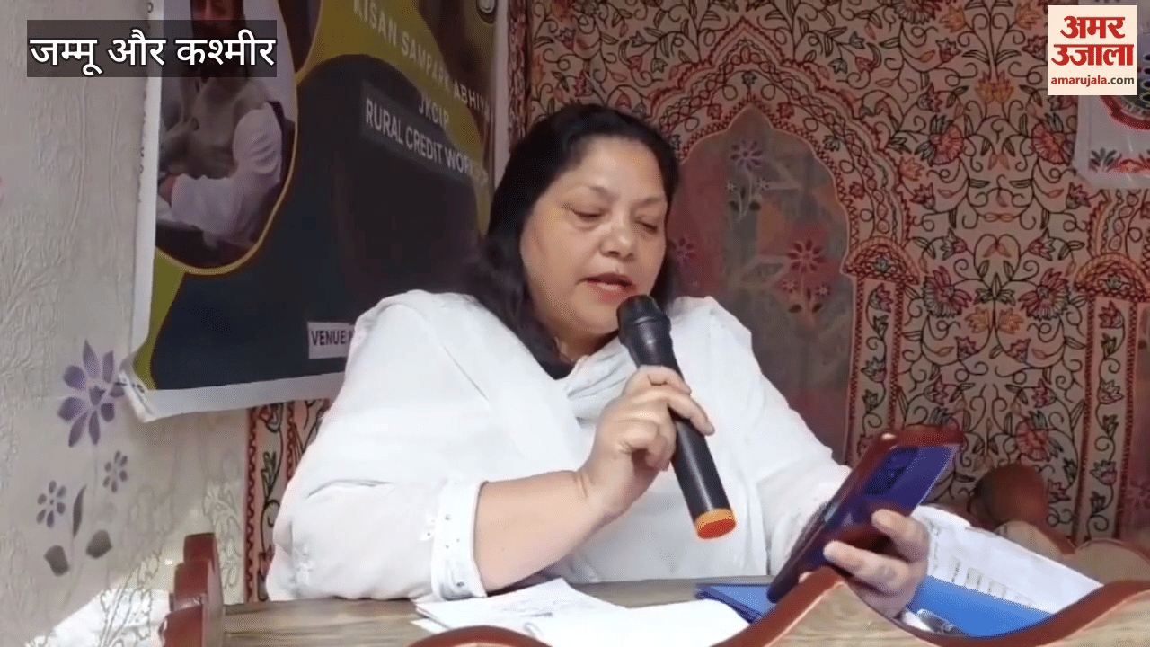 KVK ,SKUAST Shuhama organises awareness cum Seed distribution programme in Naranag Wangath.