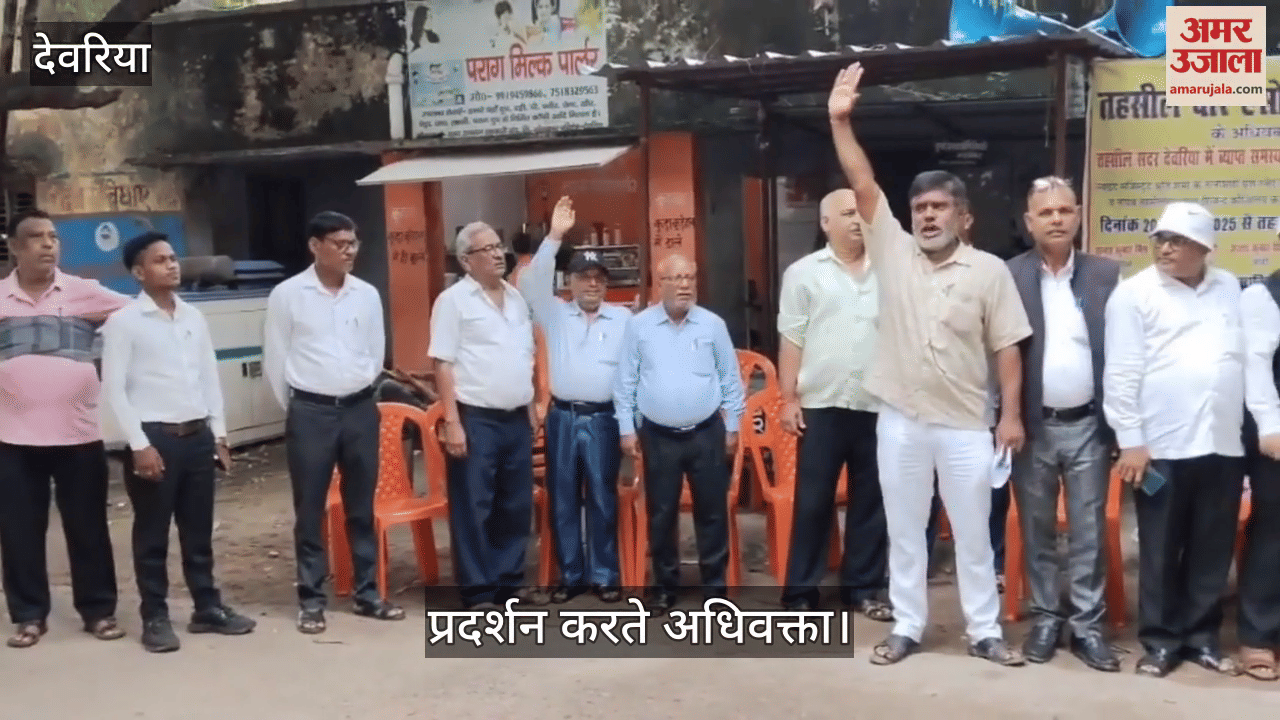 Advocates' strike continues in Tehsil