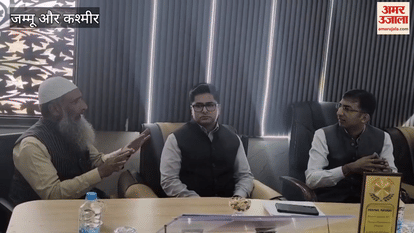 Divisional Commissioner Reviews Traffic Management in Shopian to Ease Movement of Fruit Trucks