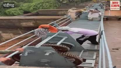 Sukhna flood gates opened due to rain in the mountains