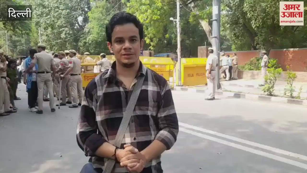 Voting underway for Delhi University Students' Union elections