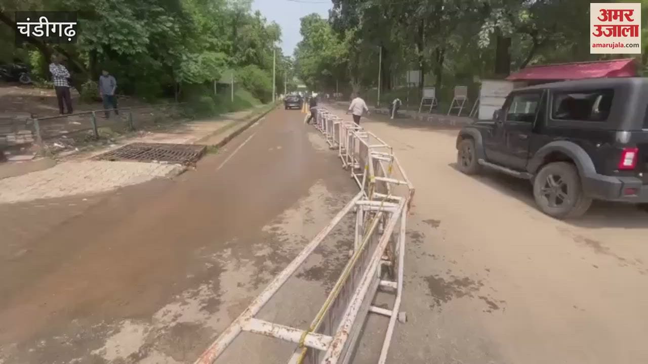 The road leading to the High Court in Chandigarh has been made one-way.