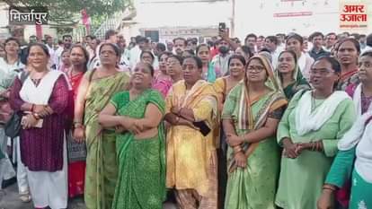 Government should abolish the requirement of TET VIDEO