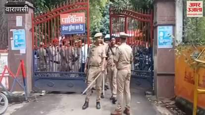 Lawyers create ruckus in court police deployed at all gates in varanasi