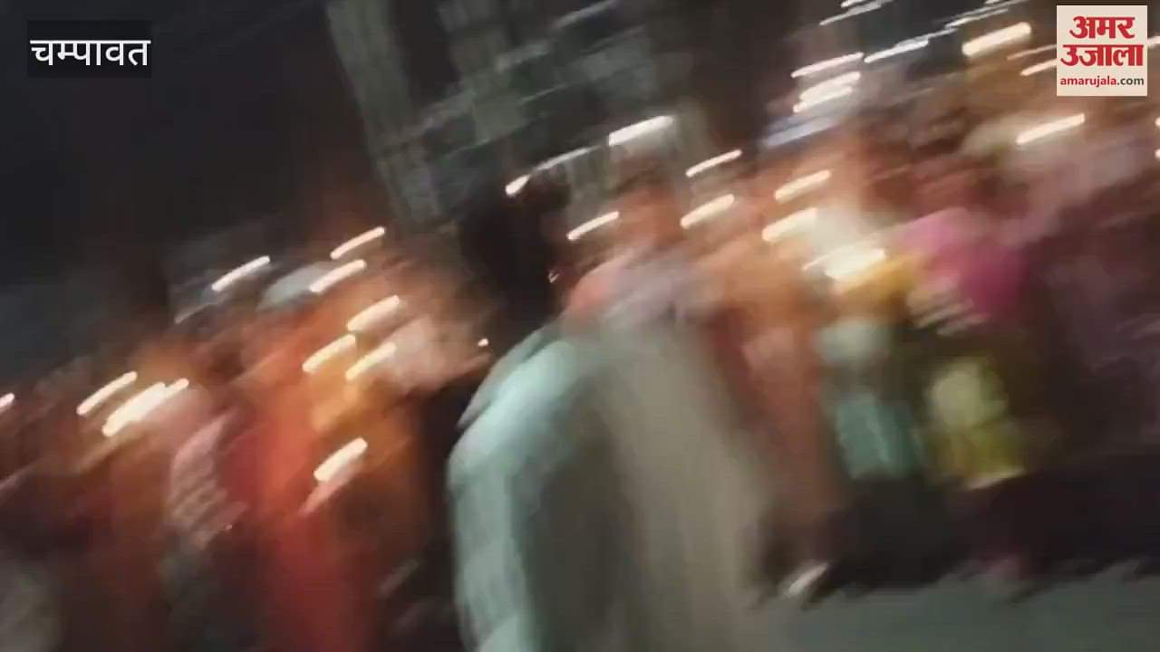 Candle march held in Tanakpur to get justice for Ladli