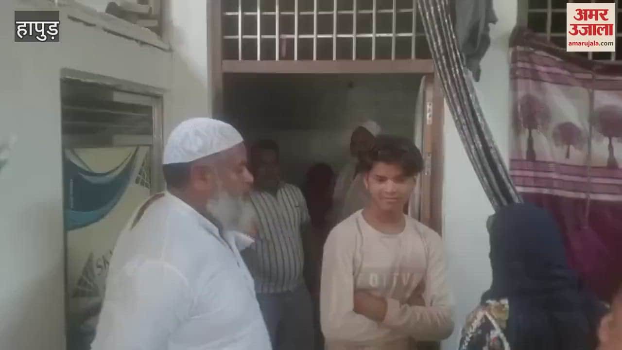 A string of thefts in Hapur including a father and son held hostage and robbed