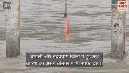 Alaknanda river in spate in Srinagar, Alkeshwar Ghat submerged