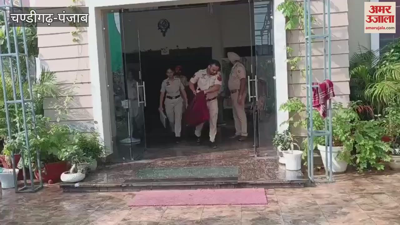 Cyber Crime Branch Raids Phagwara Hotel Late Night