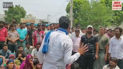 Protest of street vendors continues in Hisar