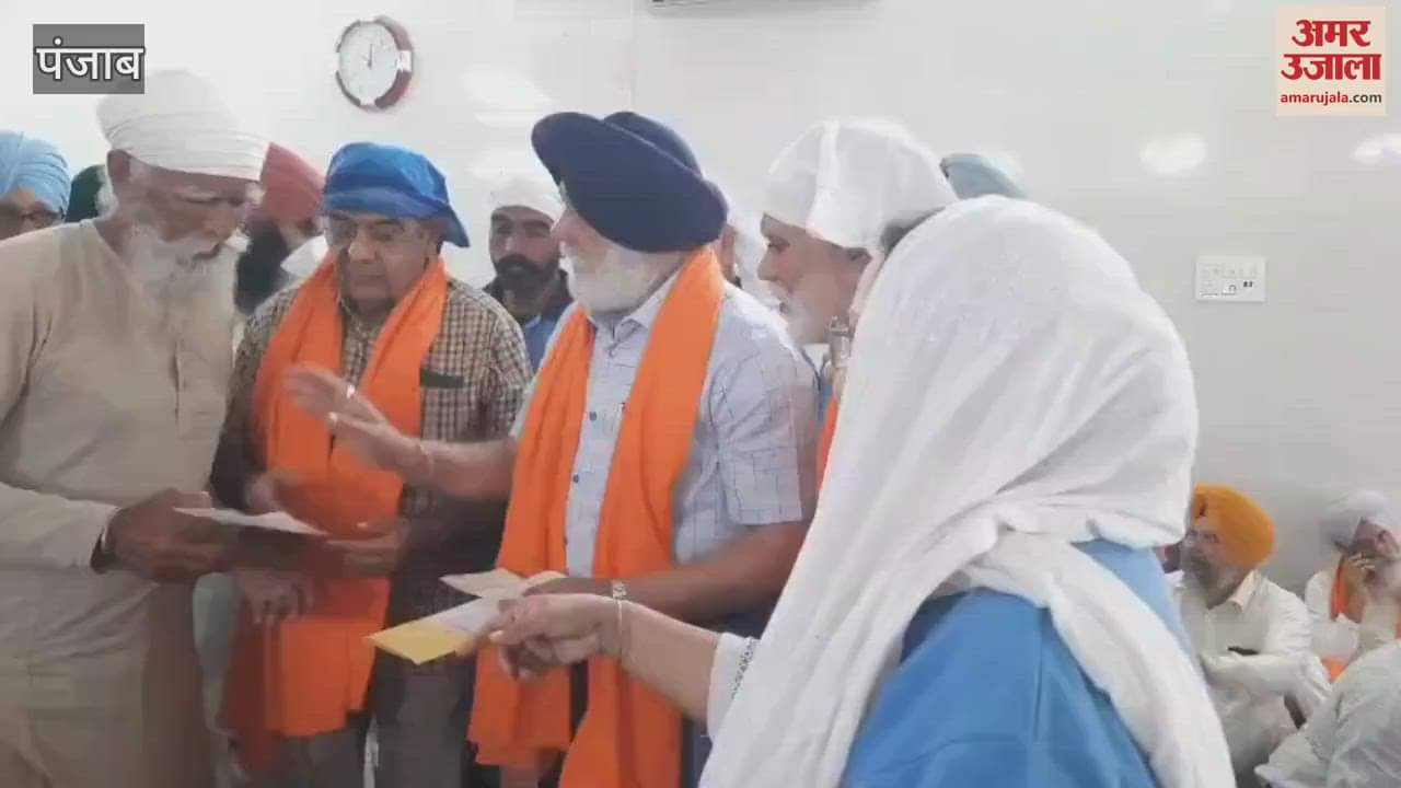 Cheques handed over to the families of the youths who died in the Naad fire in Ferozepur