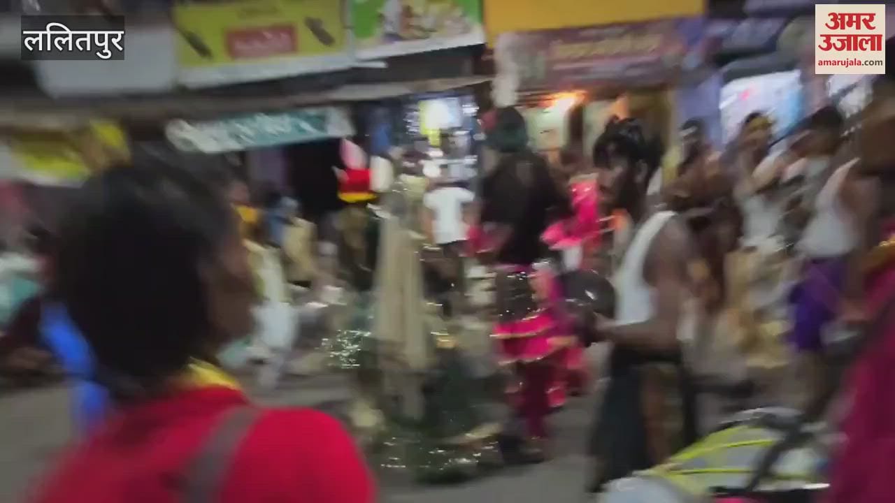 Tableaux were taken out on Parshuram Jayanti in Lalitpur