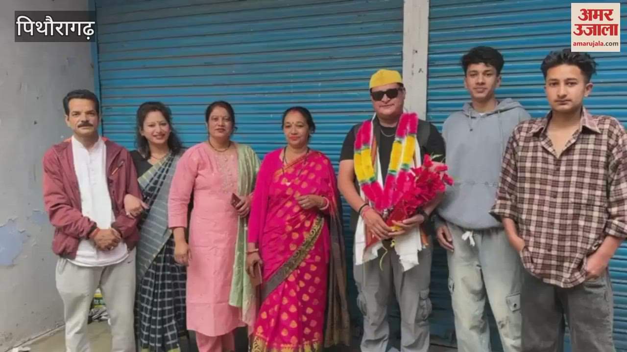 Welcomed the newly appointed state information chief of Hindu Jagran Manch in pithoragarh