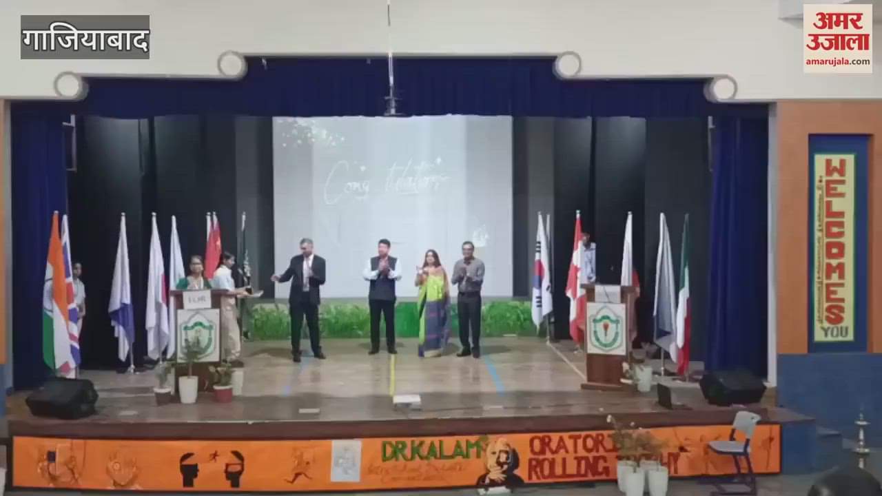 Inter school English debate competition organized in DPSG Vasundhara