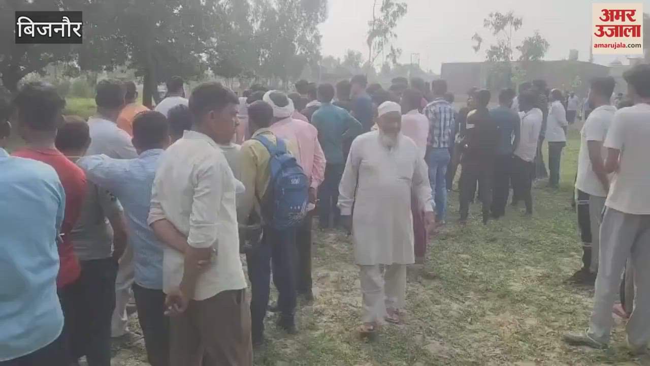 Youth murder in Bijnor, hanged the dead body on a tree