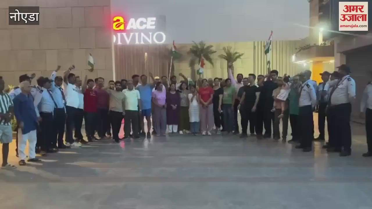 Tiranga Yatra started in Greater Noida with slogans of Bharat Mata ki Jai