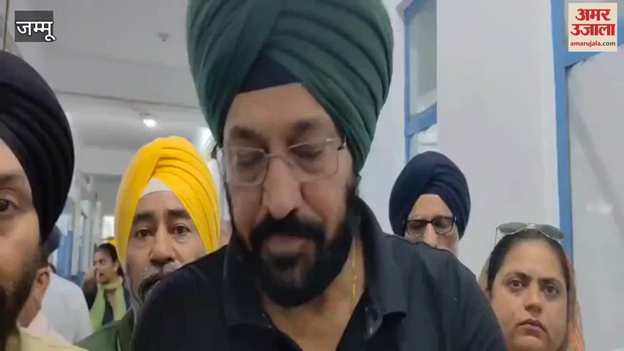 Ranjodh Singh Nalwa met the injured and enquired about their condition at GMC Jammu