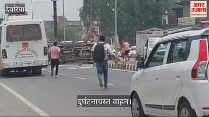 Bolero overturned at Purva crossing, passengers narrowly escaped