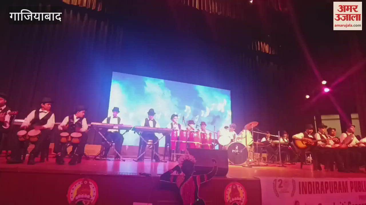 Children giving presentation in annual festival culture gathering