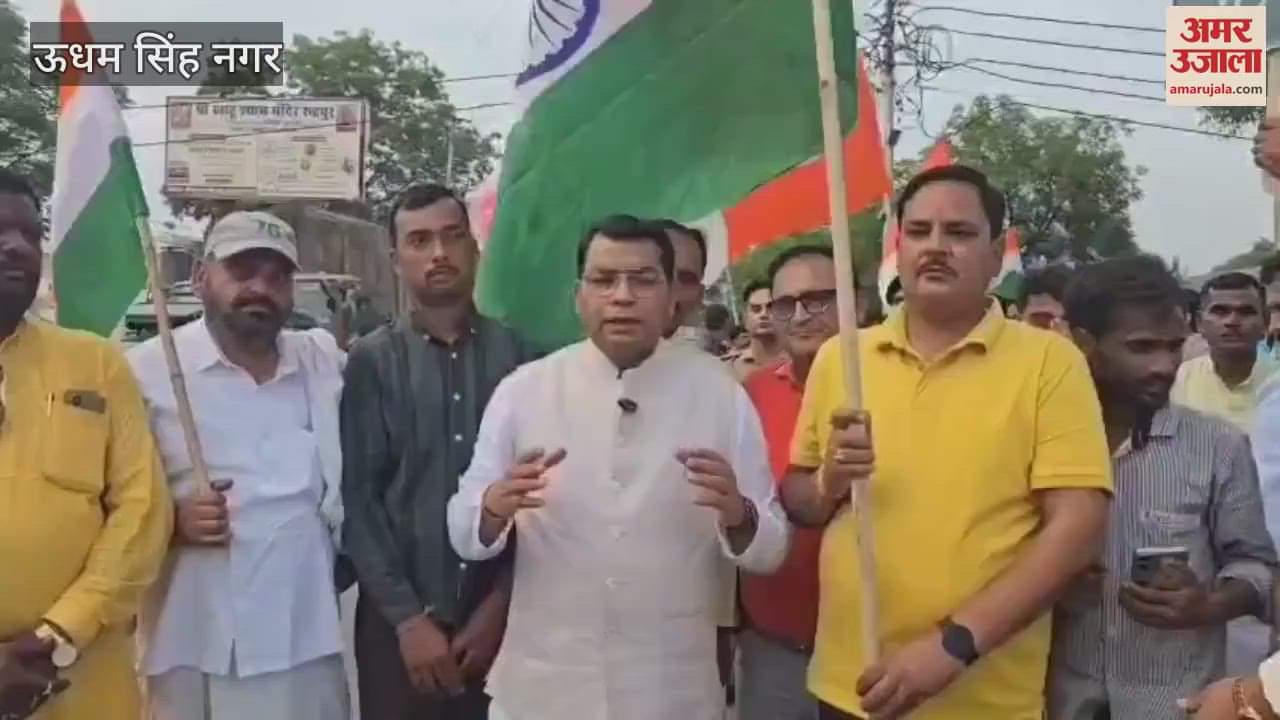 Shaurya Yatra was taken out in the main market of Rudrapur under the leadership of MLA Shiv Arora