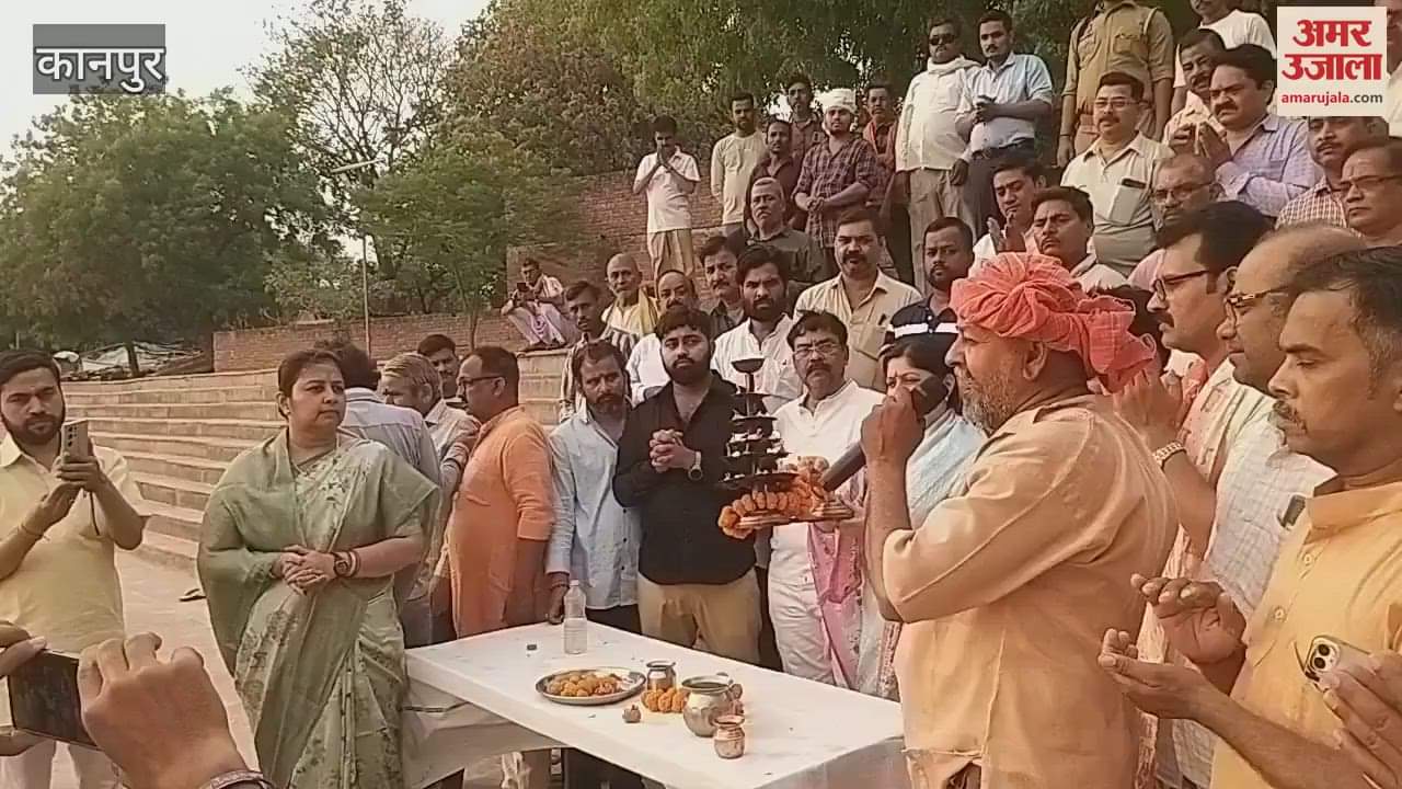 Tribute paid to the brave sons of the country by performing Ganga Maha Aarti