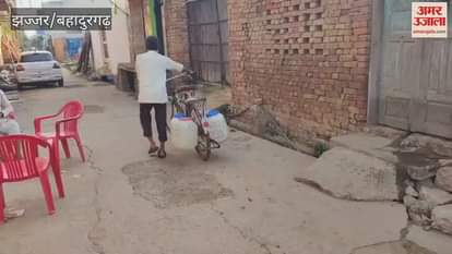 Villagers are troubled due to supply of dirty water in Bhagalpuri and Beri of Jhajjar