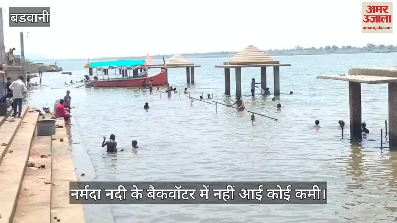 backwater of Narmada increased by 3 to 4 meters